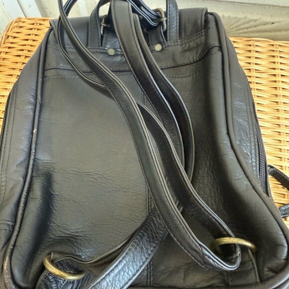 Clava Black Leather Backpack Medium Adjustable Straps Front Zip Pocket Durable D - Picture 3 of 11